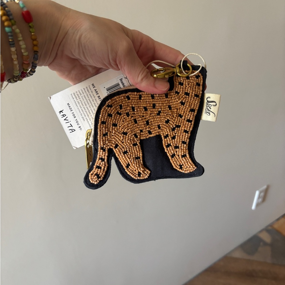 NWT Sseko Beaded Cheetah Coin Purse with clip